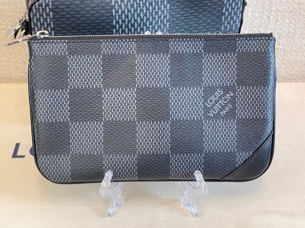 100 Original Louis Vuitton Trio Messenger N50017 Preloved